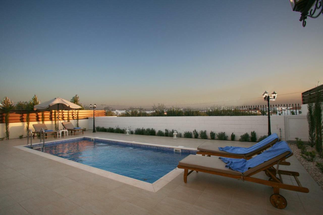 Villa Carmel Ajía Nápa Kültér fotó