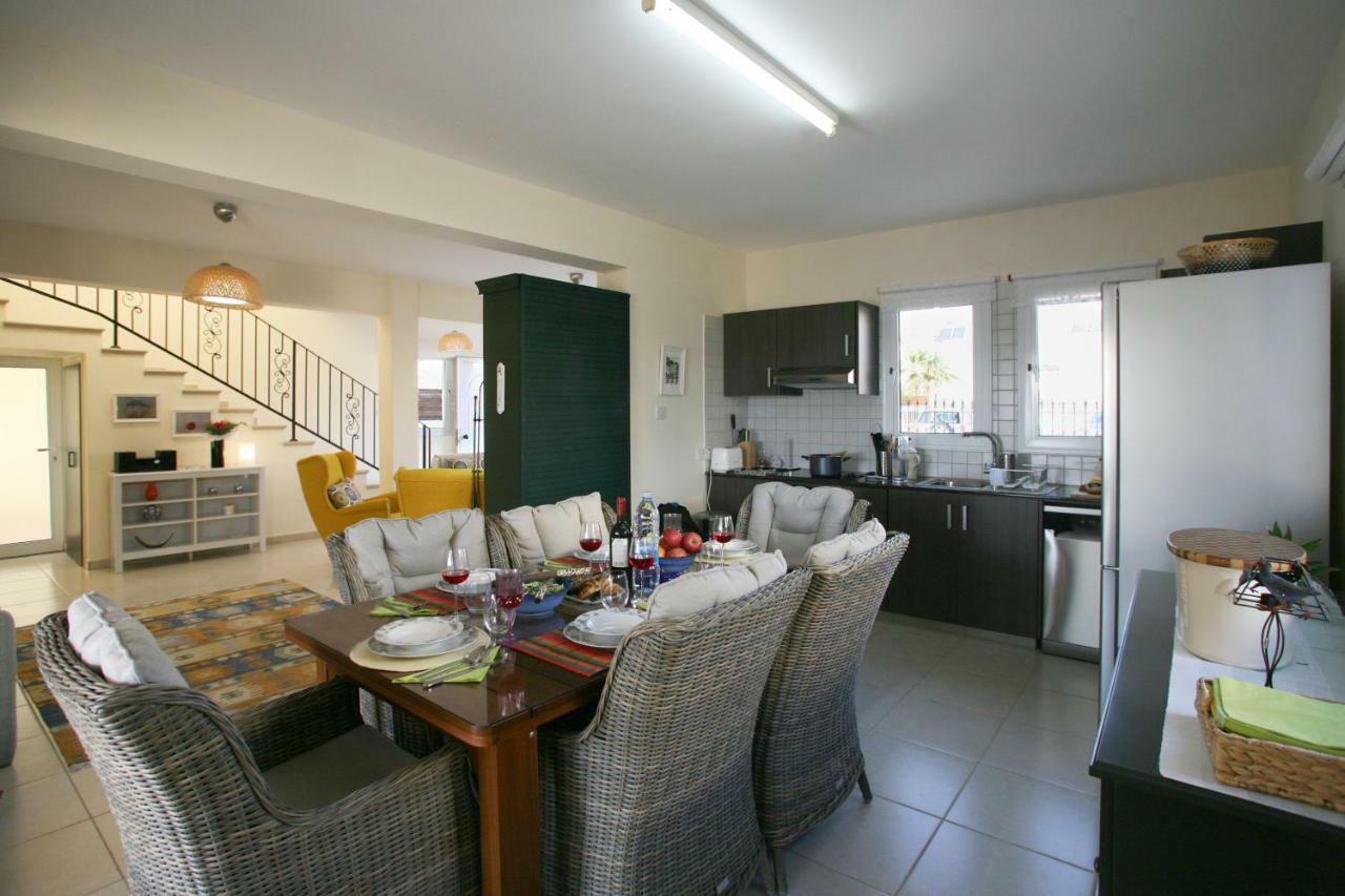 Villa Carmel Ajía Nápa Kültér fotó