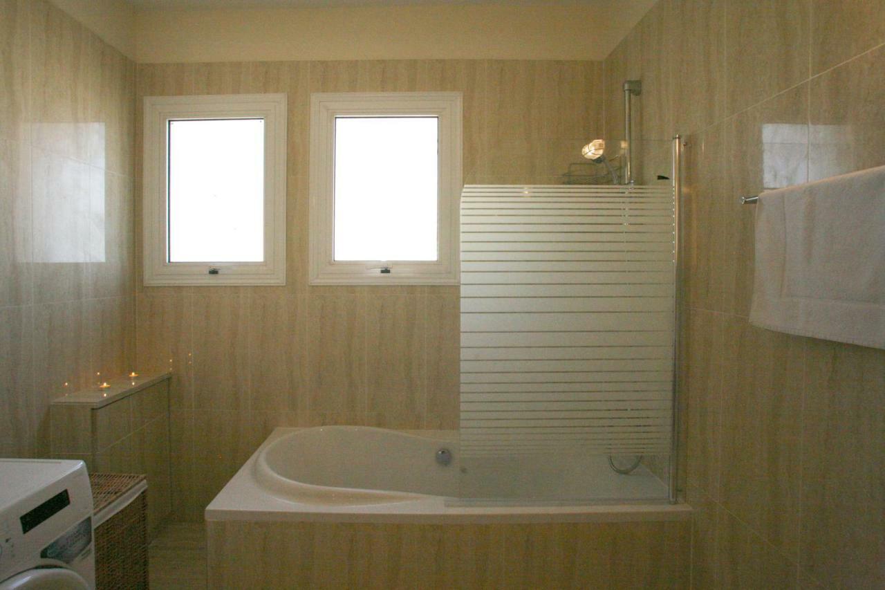 Villa Carmel Ajía Nápa Kültér fotó
