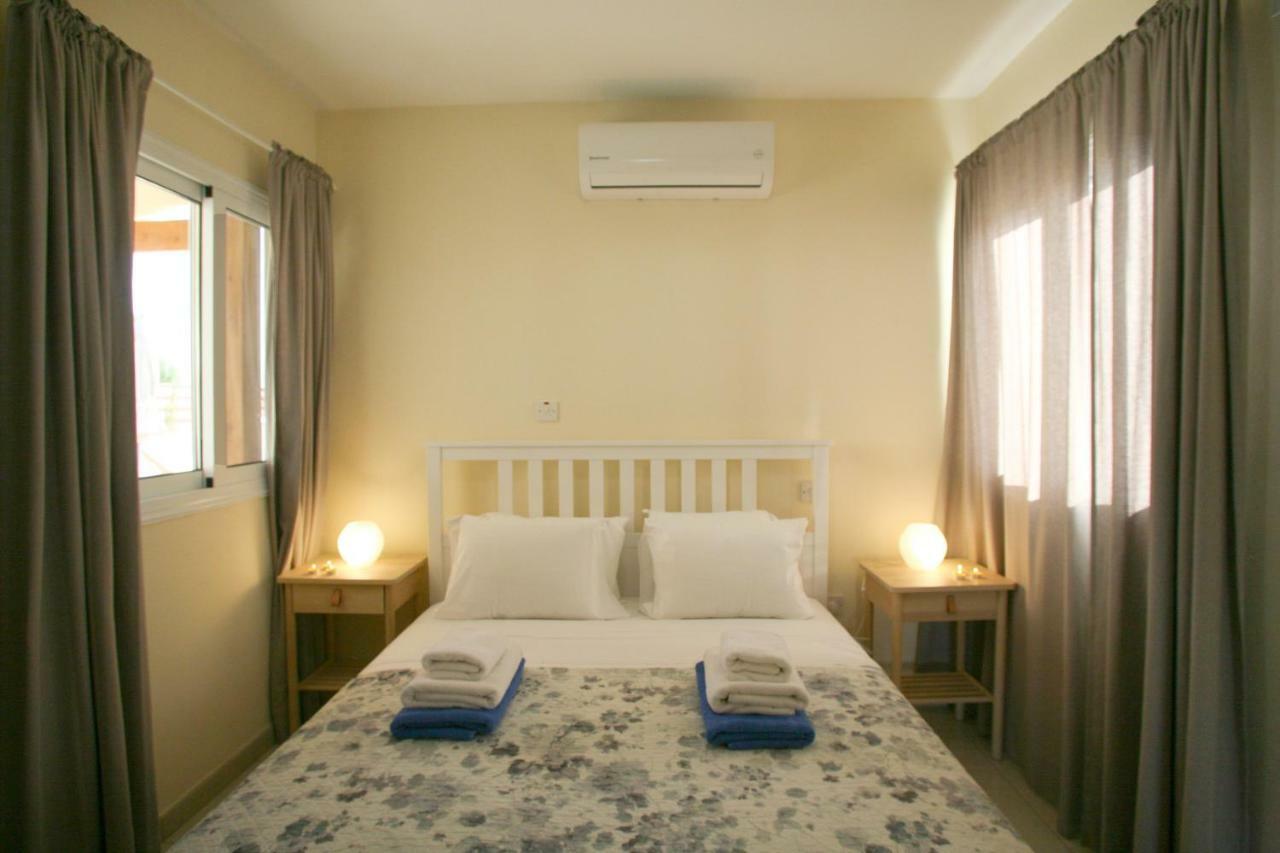 Villa Carmel Ajía Nápa Kültér fotó