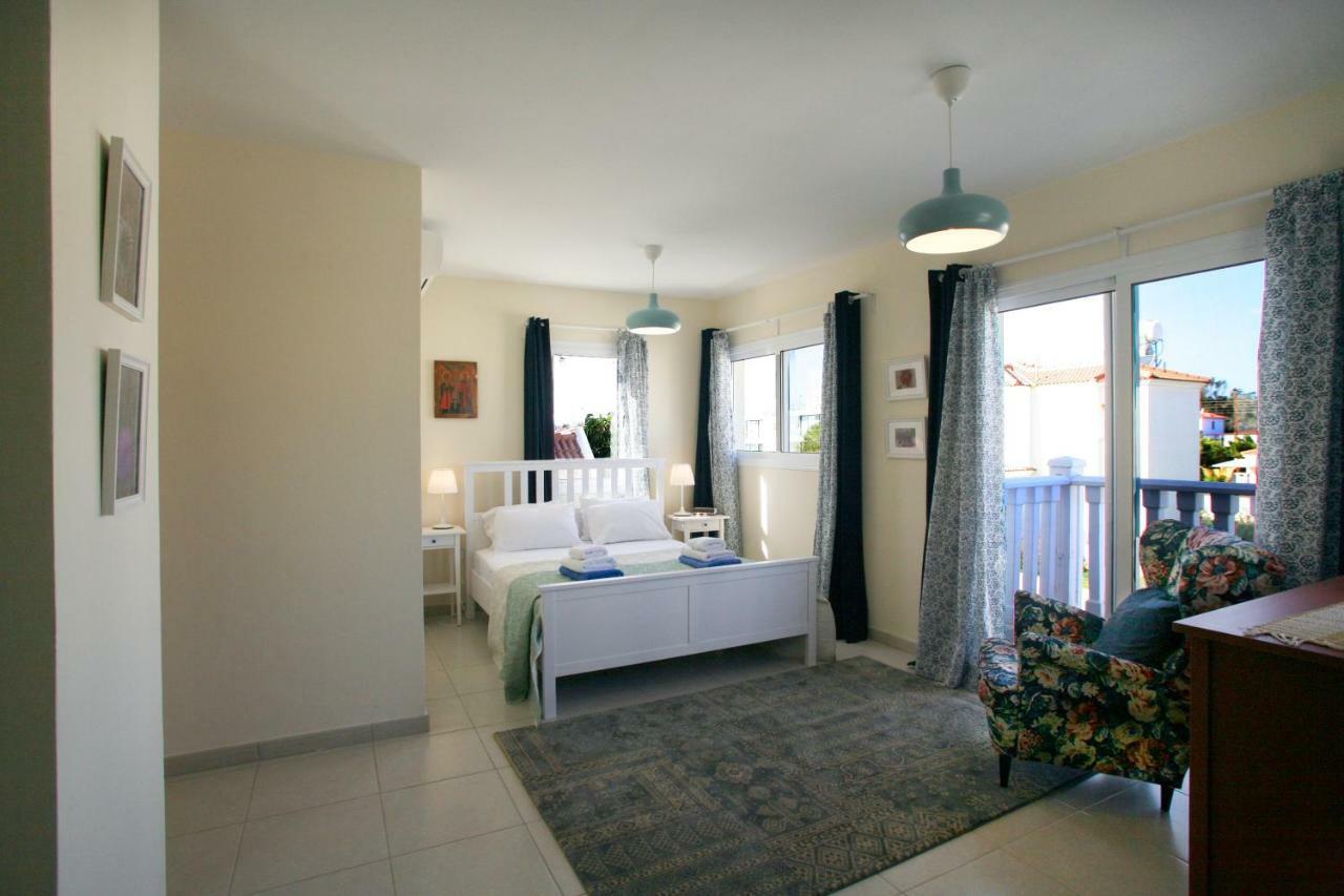 Villa Carmel Ajía Nápa Kültér fotó